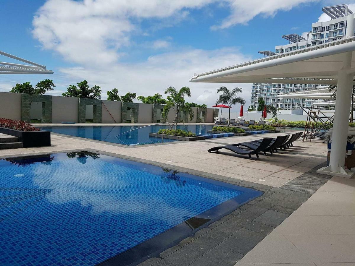 Apartment Sea View At Mactan Newtown มักตัน ภายนอก รูปภาพ