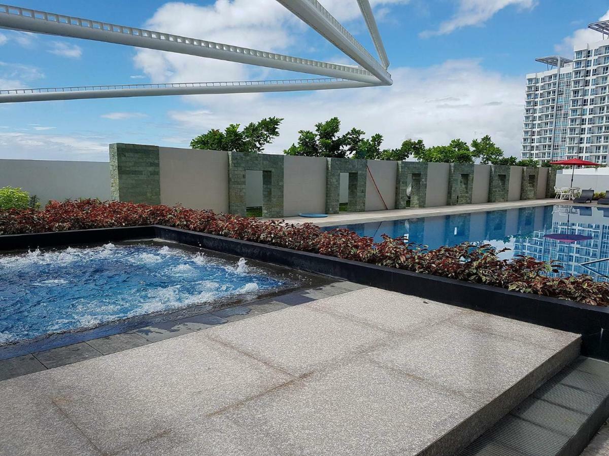 Apartment Sea View At Mactan Newtown มักตัน ภายนอก รูปภาพ
